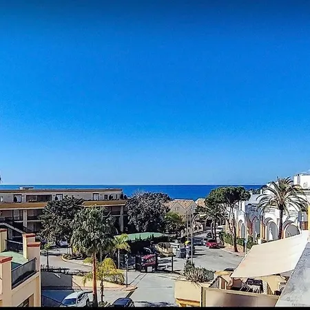 Apartment Elviria,studio Cu Vedere La Mare