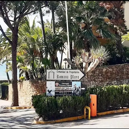 Apartment Elviria,studio Cu Vedere La Mare
